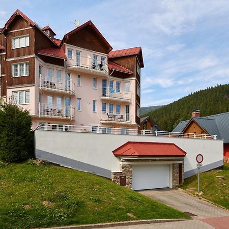 Pec 313 Lägenhet Pec pod Snezkou Exteriör bild